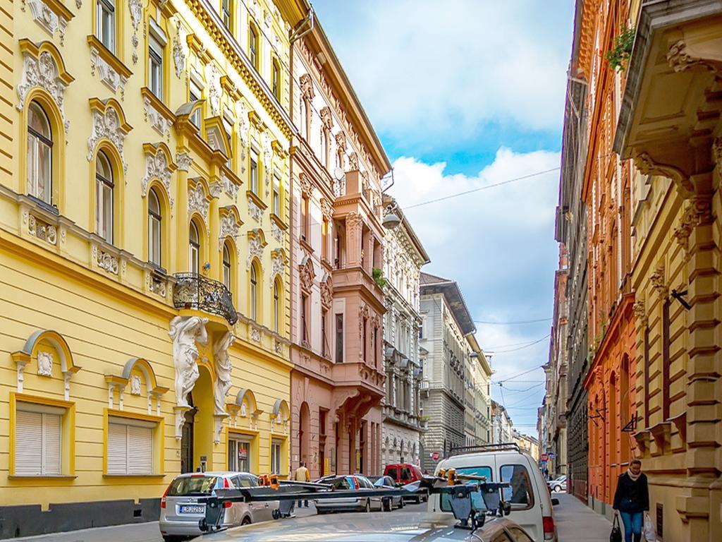 Kapital Inn Budapest Bagian luar foto