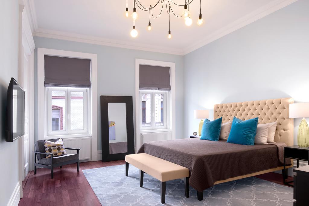 Kapital Inn Budapest Bagian luar foto