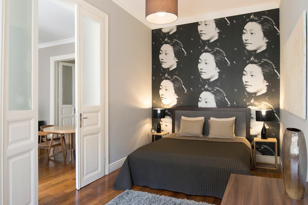 Kapital Inn Budapest Bagian luar foto