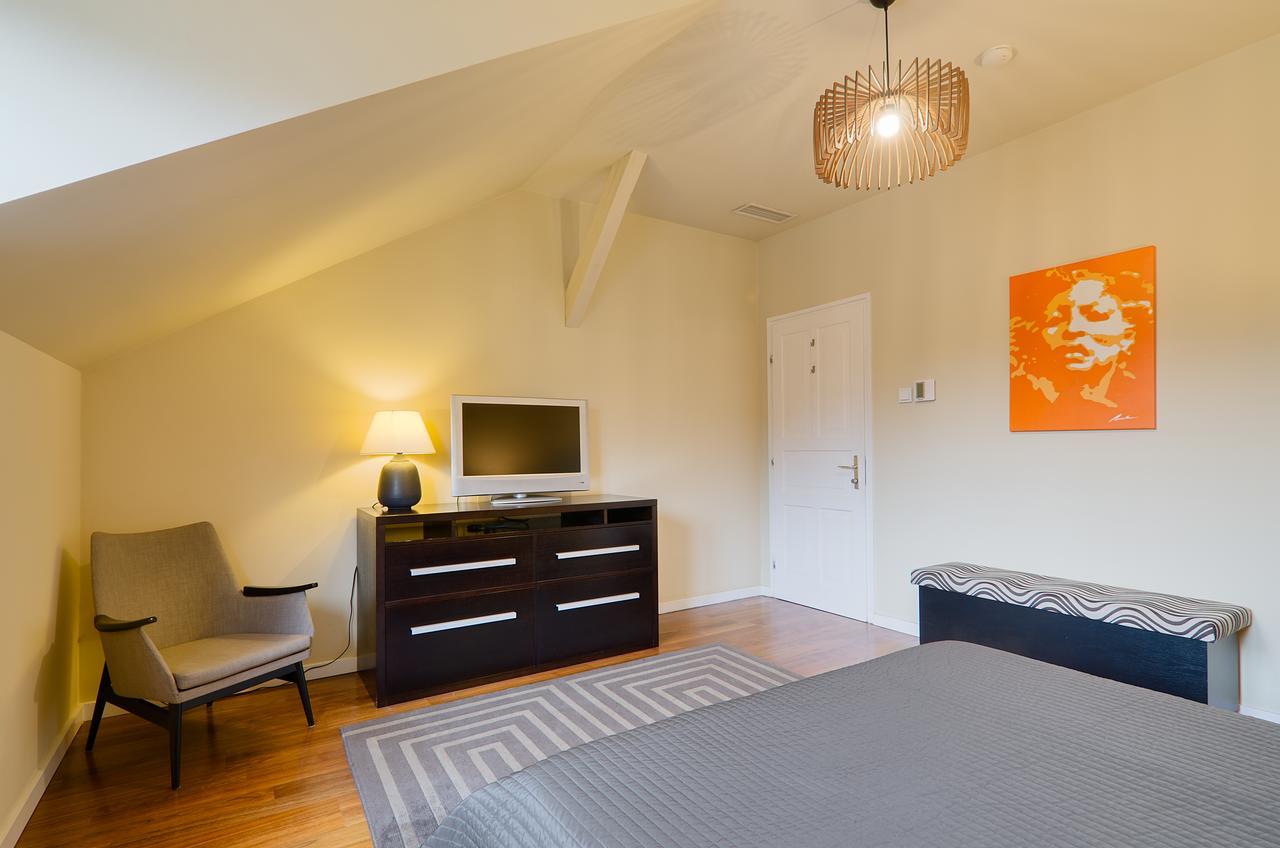 Kapital Inn Budapest Bagian luar foto