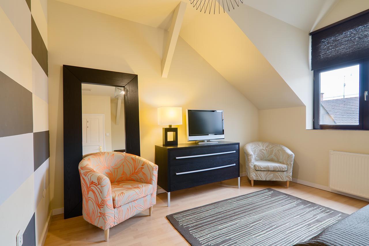 Kapital Inn Budapest Bagian luar foto