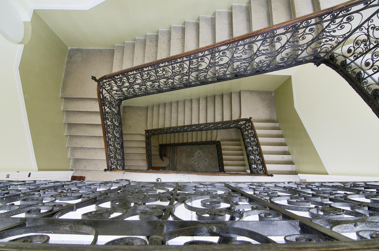 Kapital Inn Budapest Bagian luar foto